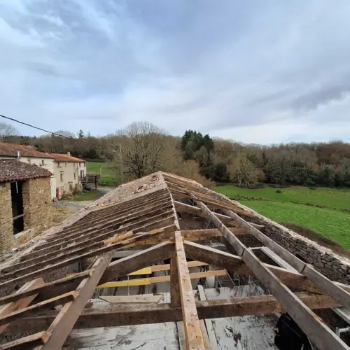 Construction de charpente en bois près de Castres