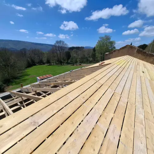 Rénovation de charpente en bois près de Castres