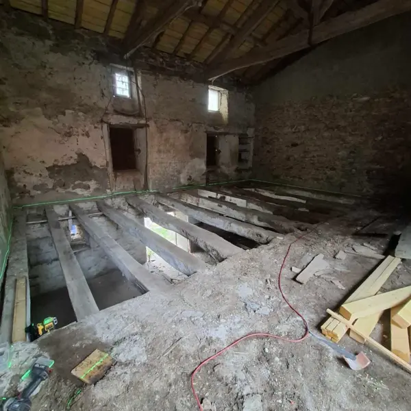 Installation de plancher en bois près de Castres