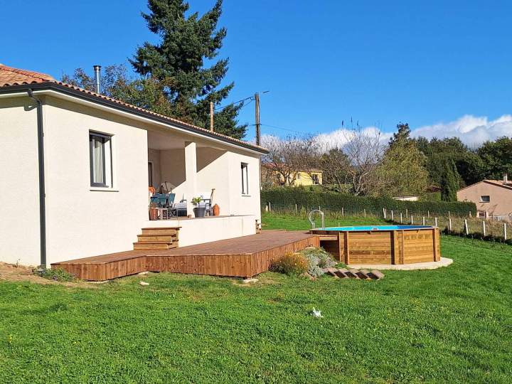 Pose de terrasse près de Castres
