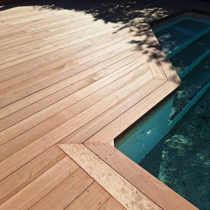 Création de terrasse pour piscine près de Castres