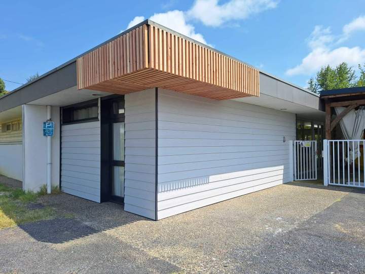 Réfection des Façades d'une Crèche Suite un Incendie près de Castres