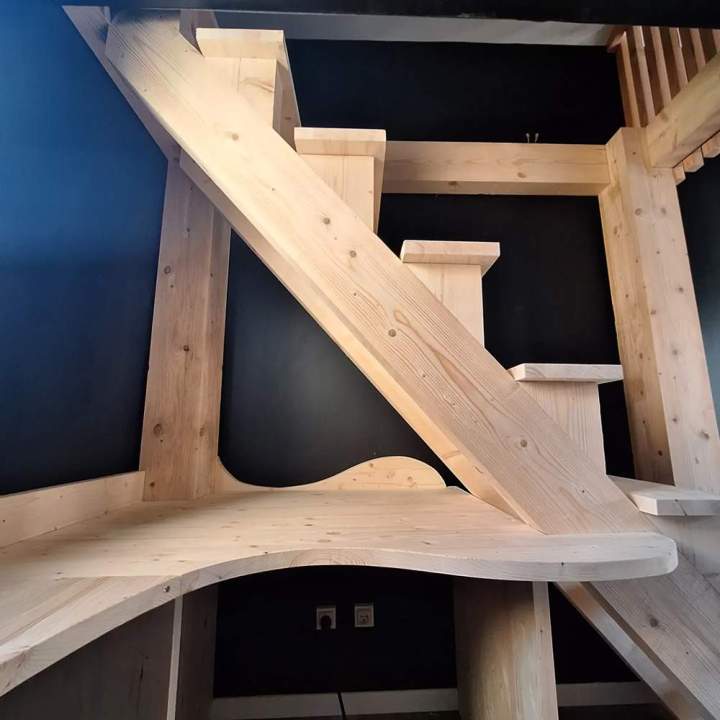 Création de meuble en bois près de Castres