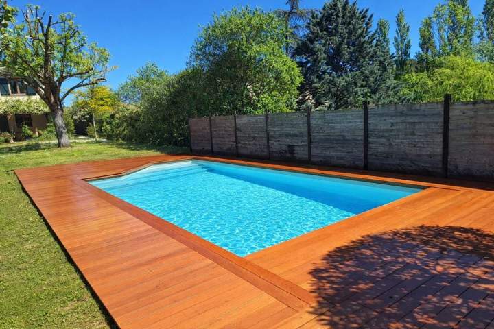 Installation de terrasses élégantes en bois