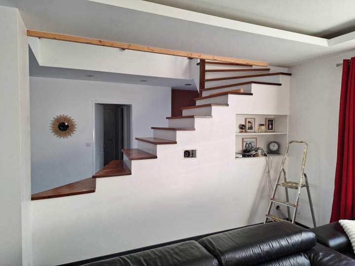 Design en bois intérieur près de Castres